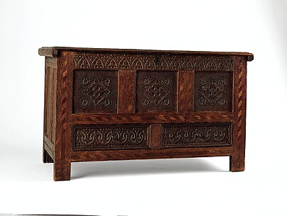 Chest with Drawer
