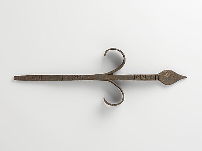 Wall anchor