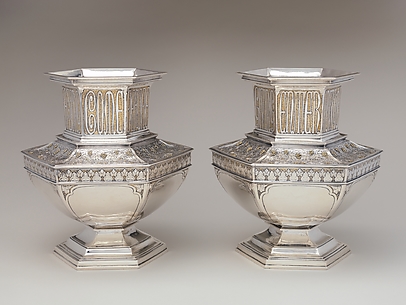 Pair of vases