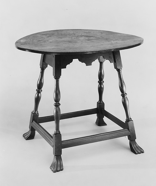 Oval table