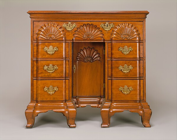 Bureau table
