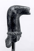 Jar spout with animal head