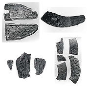 Crested helmet fragments