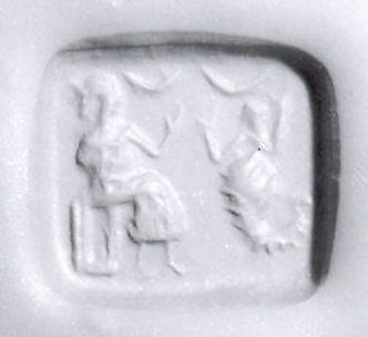 Rectangular plaque seal with stepped pyramidal back