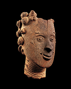 Memorial head of Nana Attabra