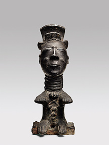 Memorial figure possibly representing a chief