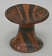 Pedestal Plate