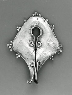 Ear Ornament or Pendant (Mamuli)