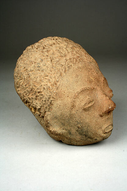 Memorial Head (Mma)