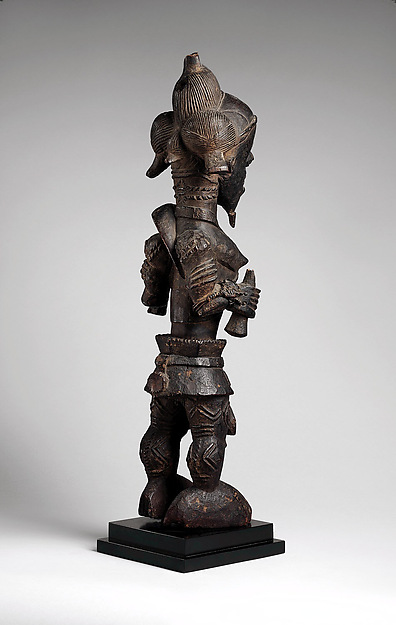 Figure of a leopard chief