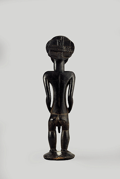 Commemorative figure