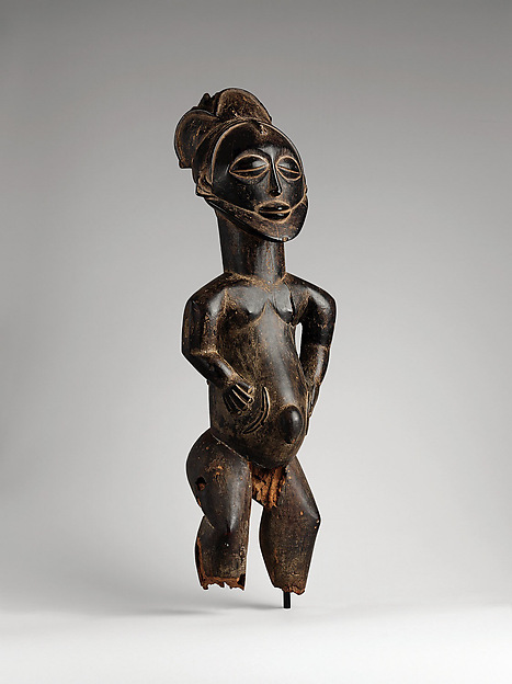 Commemorative figure