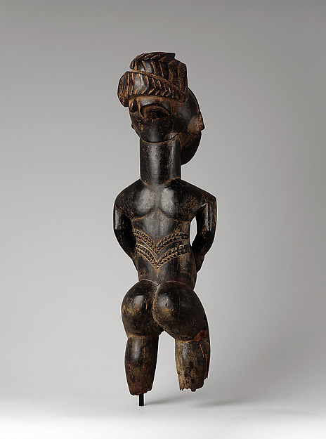 Commemorative figure
