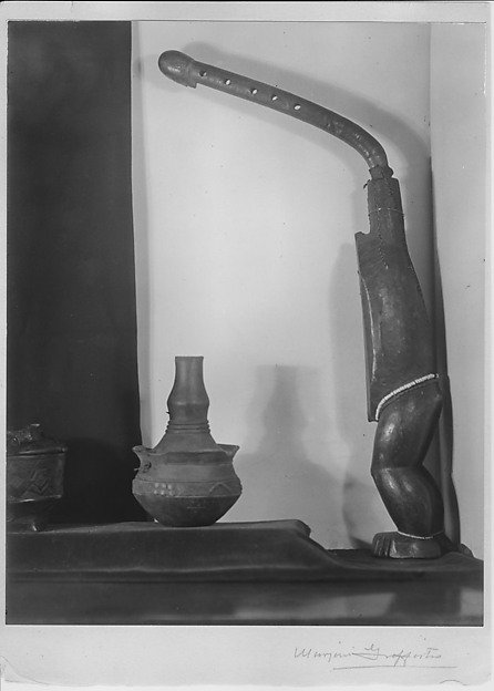 Untitled (Central African Ngbaka bow-harp, Kuba cammwood powder container and Kongo clay vessel)