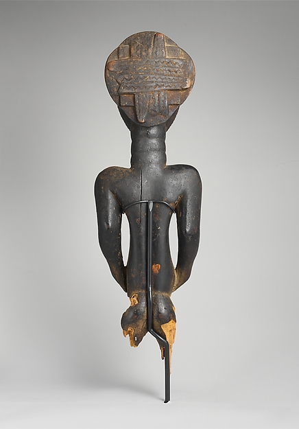 Commemorative figure