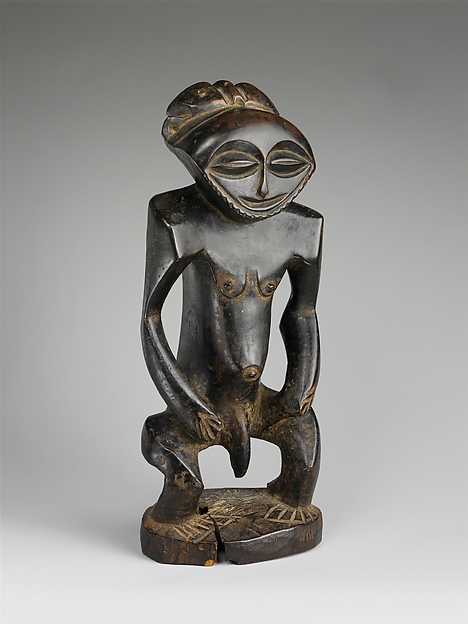 Commemorative figure