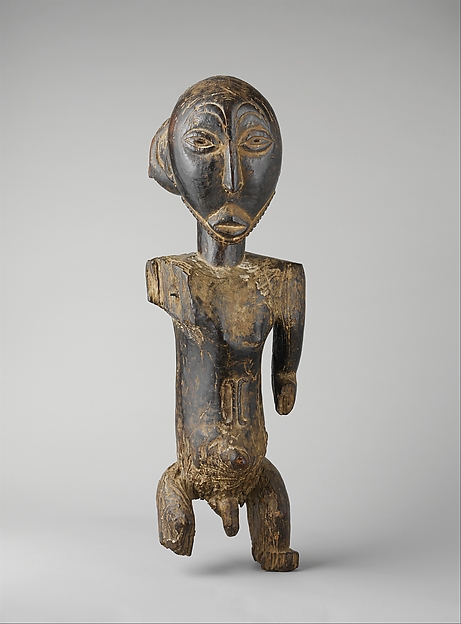 Commemorative figure