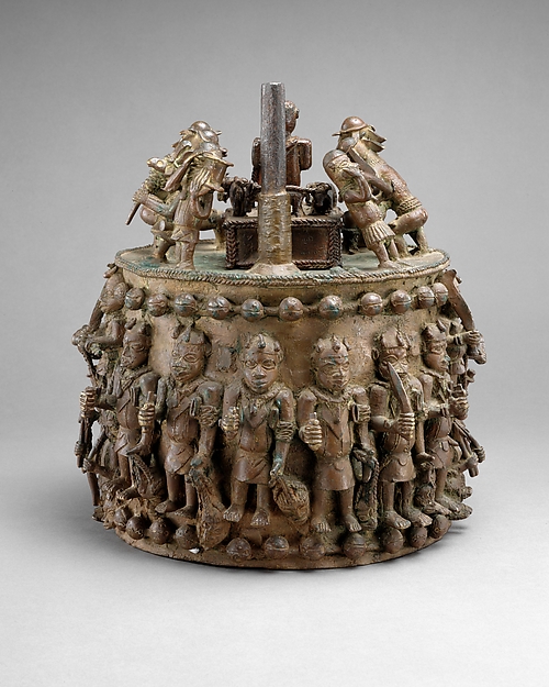 Figure: Oba with Sacrificial Animals from the Ezomo's Altar of the Hand
