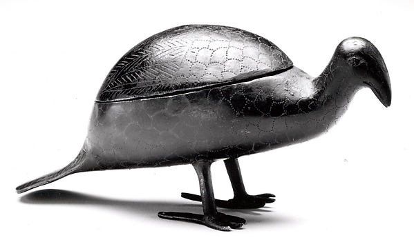 Lidded Vessel: Bird