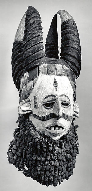 Mmuo Helmet Mask