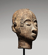 Memorial head