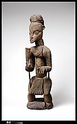 Commemorative figure of a chief