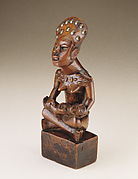 Seated Female Figure with Child (pfemba)
