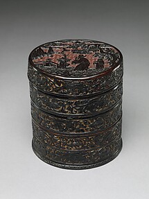 Tiered Box with Figures and Dragons amid Clouds

