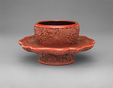 Tea-Bowl Stand with Phoenixes

