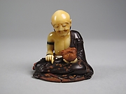Netsuke of Wood Carver
