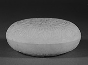 Covered seal box