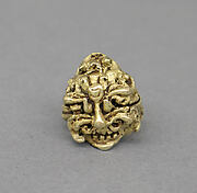 Rod Finial Clip with Foliate Design Creating Demon Mask