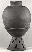 Vessel with Stand
