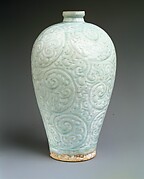 Vase in Meiping Shape