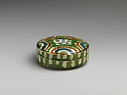Box with Abstract Design


