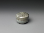 Box from Set of Five with Decoration of Cranes and Clouds