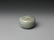 Box from Set of Five with Decoration of Cranes and Clouds