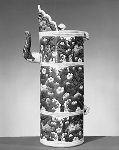 Covered Ewer