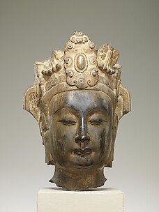 Head of an Attendant Bodhisattva