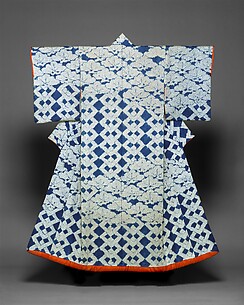 Kosode with Design of Pines and Interlocking Squares