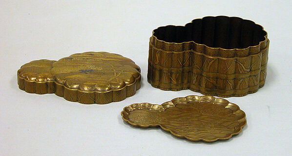 Incense Box with Design of Landscape in Spring (Side: Fagots with Cords)