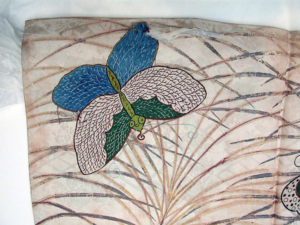 Noh robe (Nuihaku) with Design of Butterflies and Miscanthus Grass in Mist