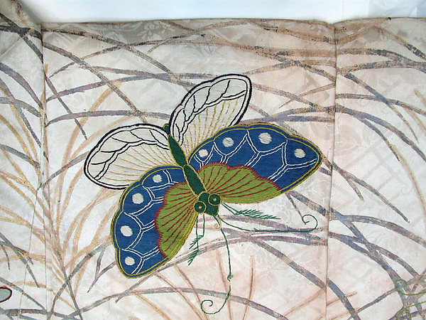 Noh robe (Nuihaku) with Design of Butterflies and Miscanthus Grass in Mist