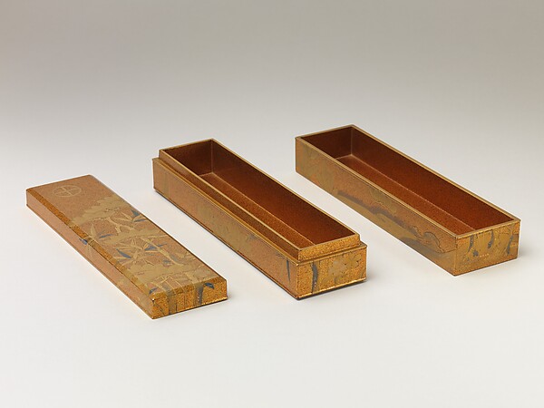 Covered Box with Design of Pine, Bamboo, and Cherry Blossom