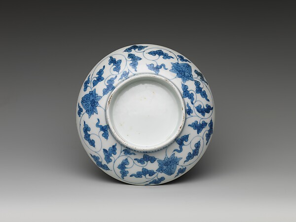 Dish with Design of Three Jars