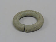 Hollow Bangle with Small Circular Patterns