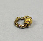 Pair of Ear Ornaments with Bead in Collar