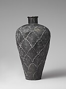 Bottle with Overlapping Petals