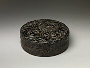 Box with Dragons amid Clouds

