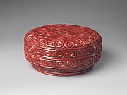 Box with "Pommel Scroll" Design